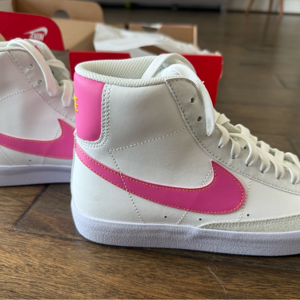Nike White and Pink High-Tops